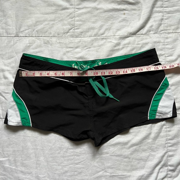 Body Glove Board Shorts - Picture 3 of 5